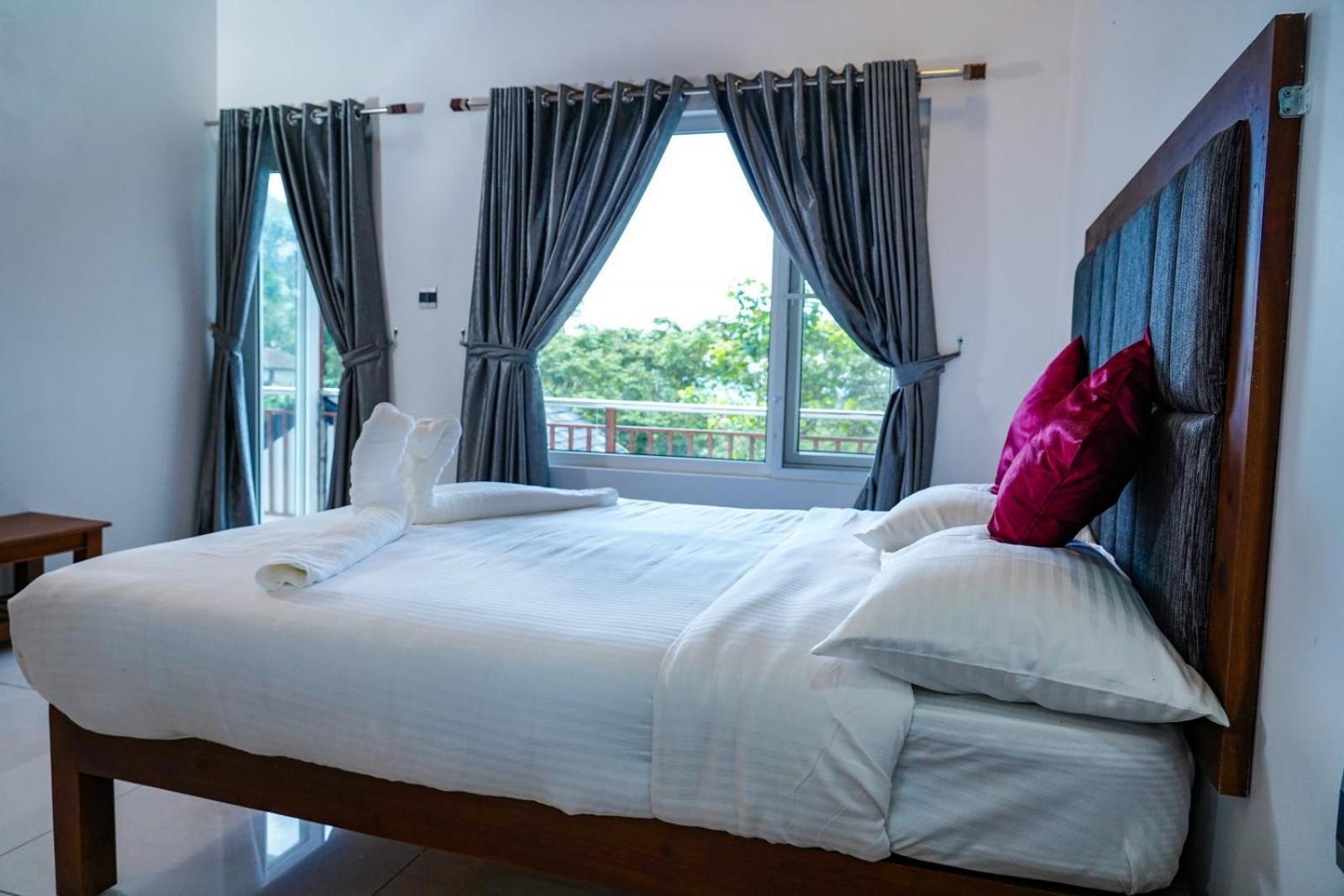 Misty Bush Munnar Bed & Breakfast エクステリア 写真