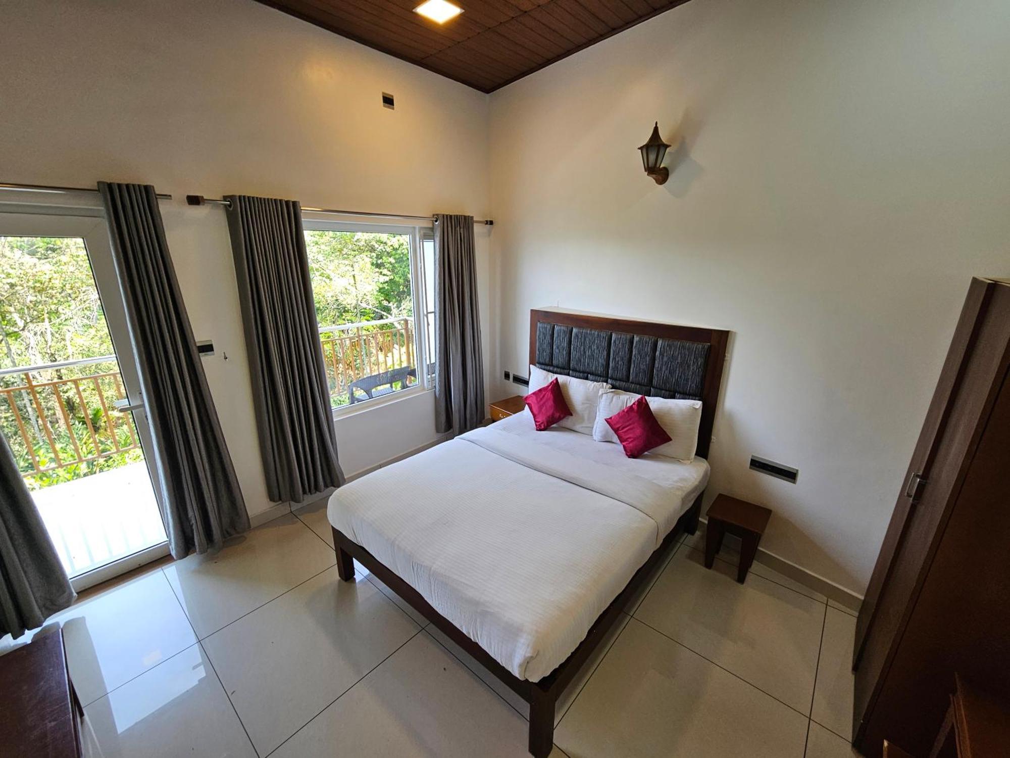 Misty Bush Munnar Bed & Breakfast エクステリア 写真