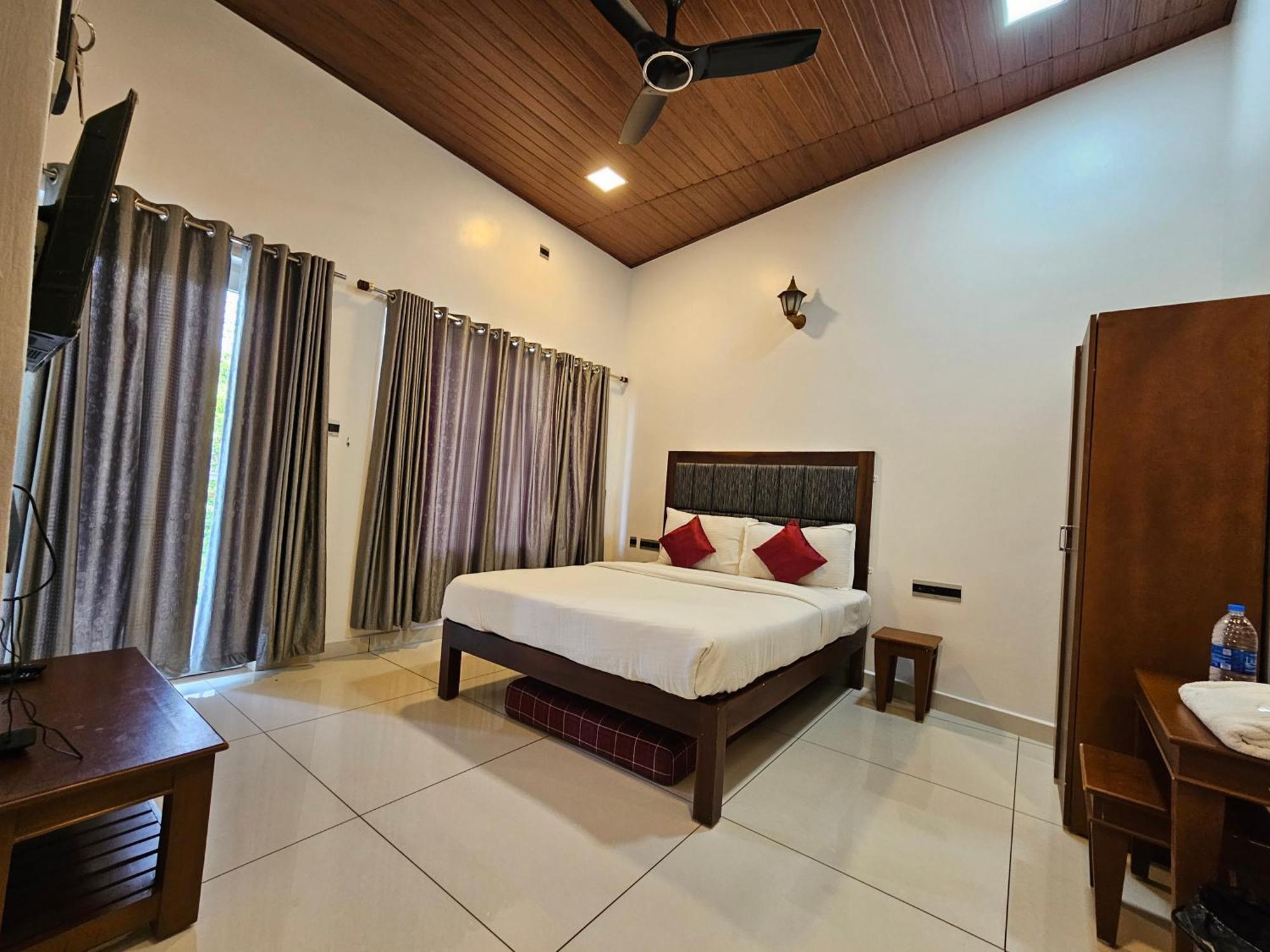 Misty Bush Munnar Bed & Breakfast エクステリア 写真
